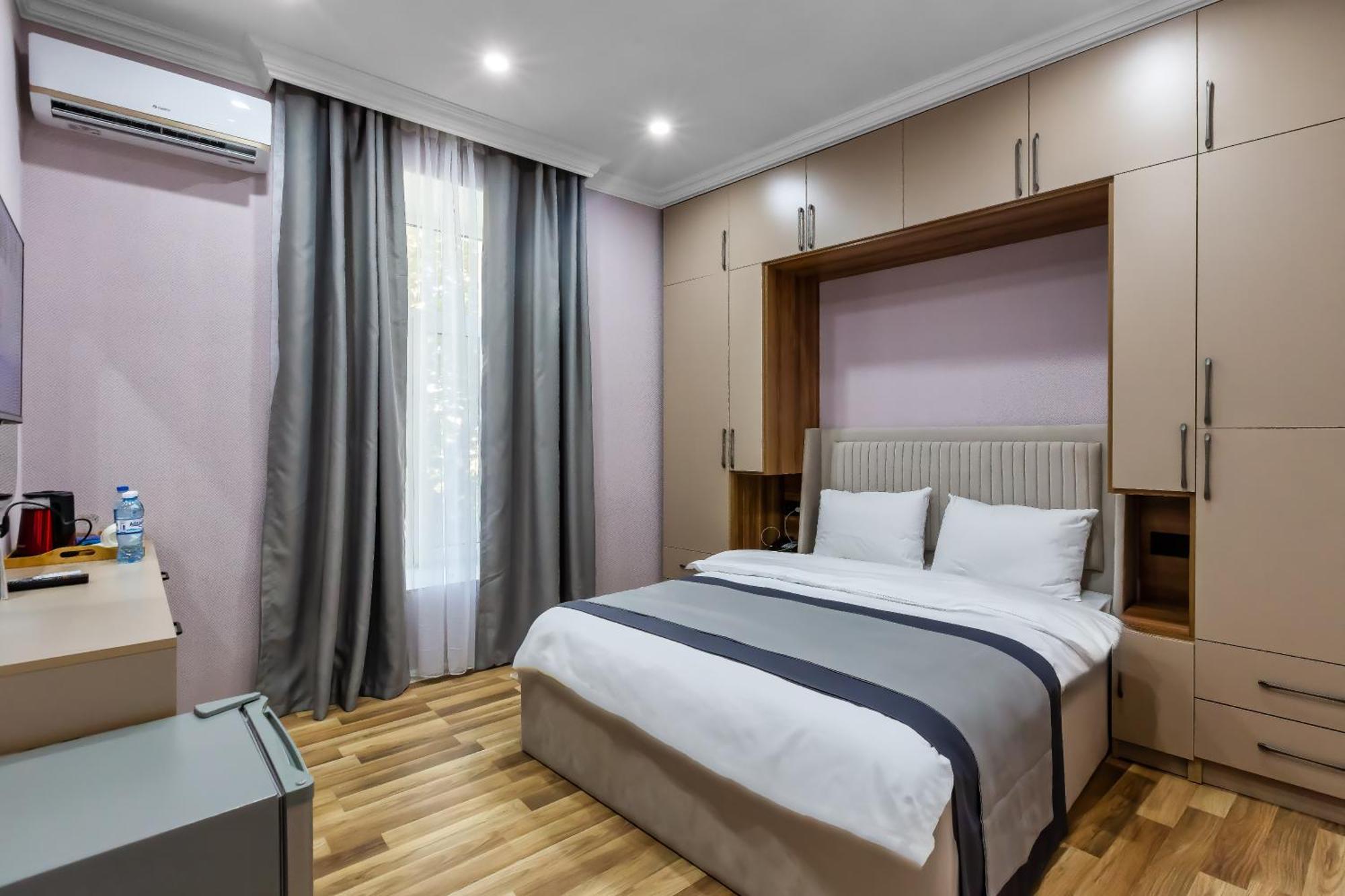 Hillside City Center Hotel Баку Экстерьер фото