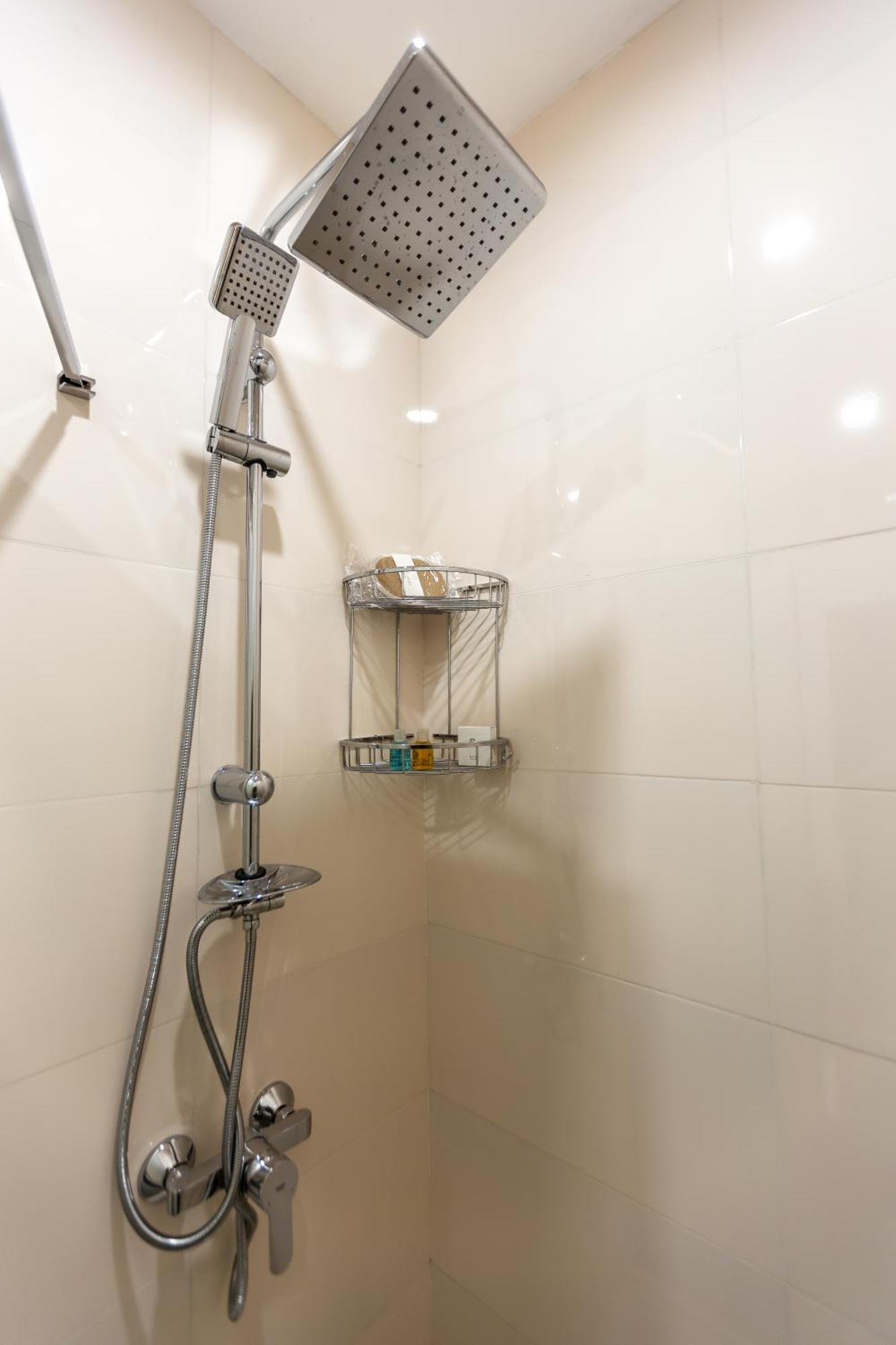 Hillside City Center Hotel Баку Экстерьер фото