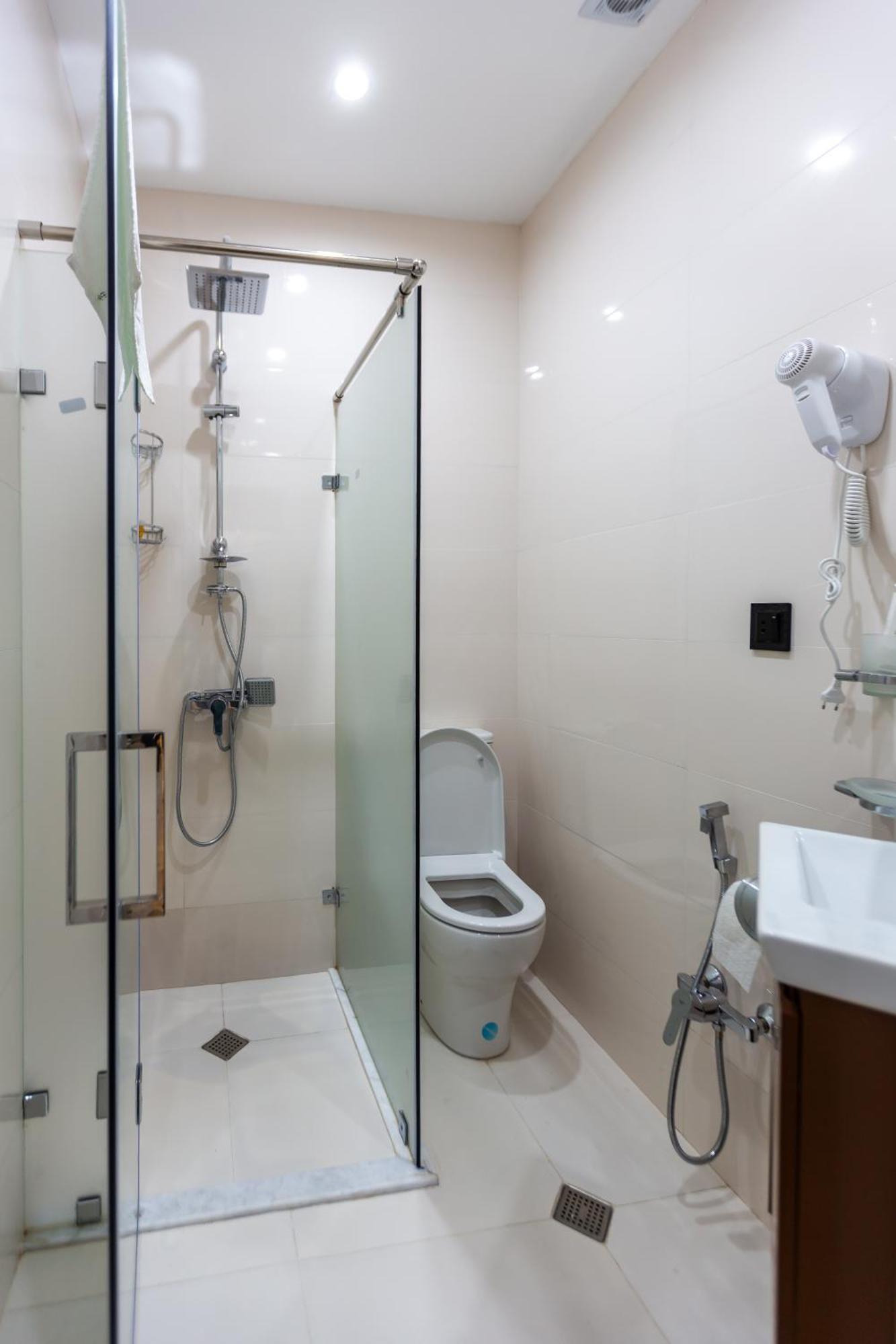 Hillside City Center Hotel Баку Экстерьер фото