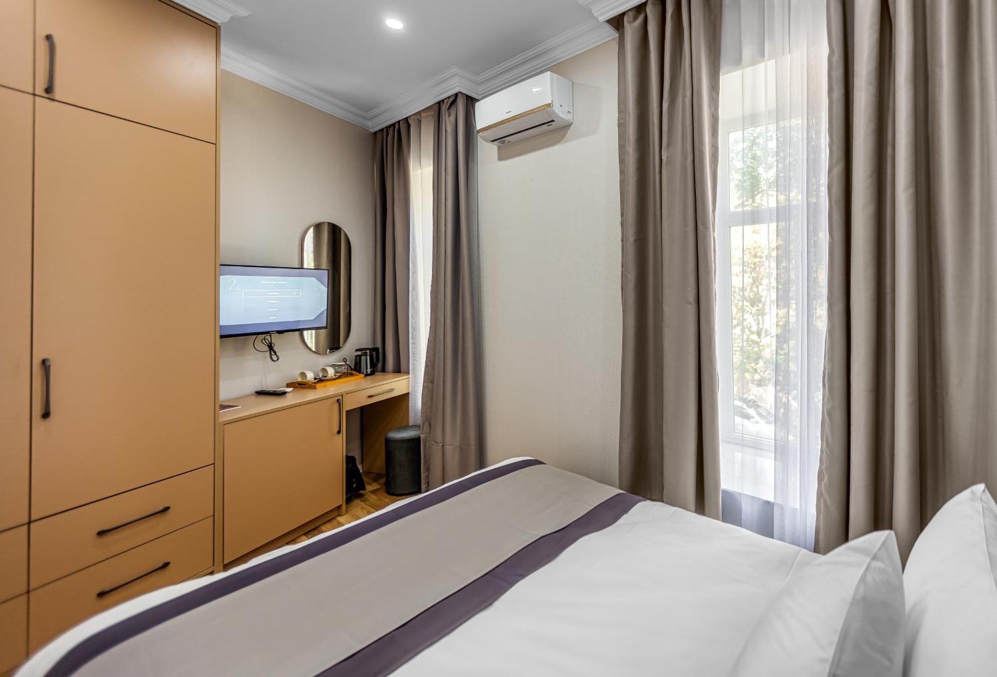 Hillside City Center Hotel Баку Экстерьер фото